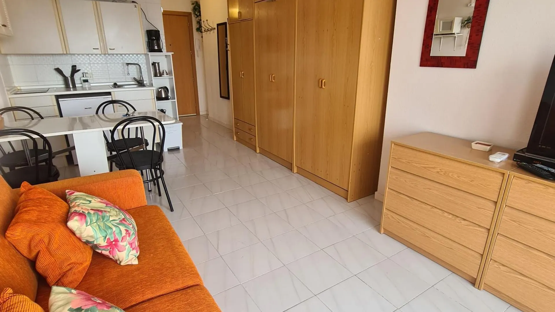 Maui Costabrava Apartment Empuriabrava 0*,