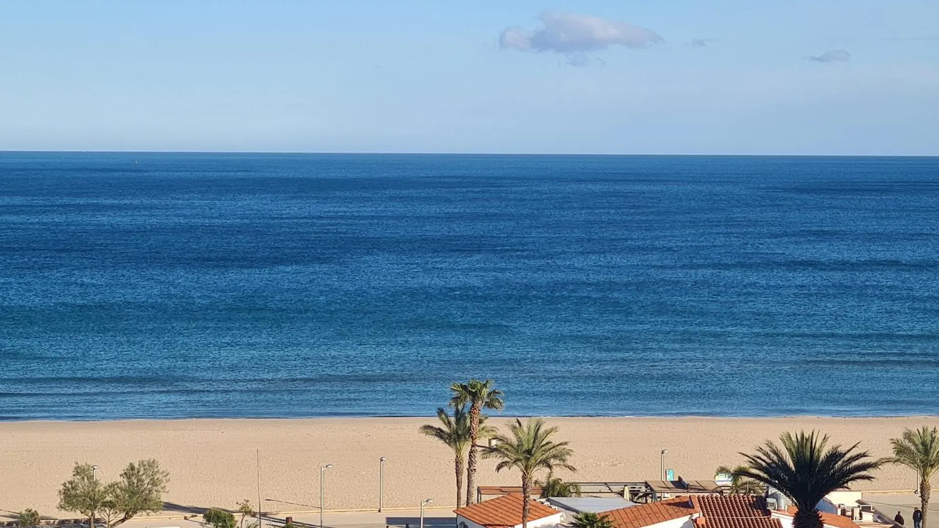 Maui Costabrava Apartment Empuriabrava